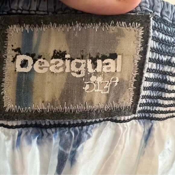 Deeigual  blouse, size medium, floral, tie front, ruffle sleeves, elastic waist - Picture 5 of 6